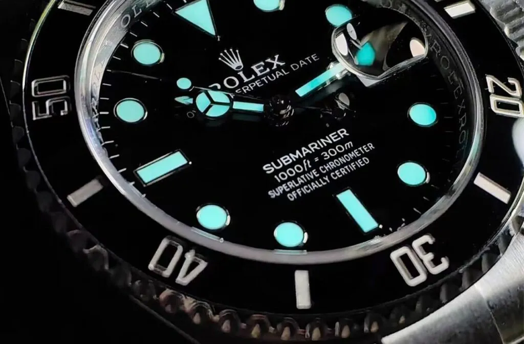 Rolex submariner outlet luminescence