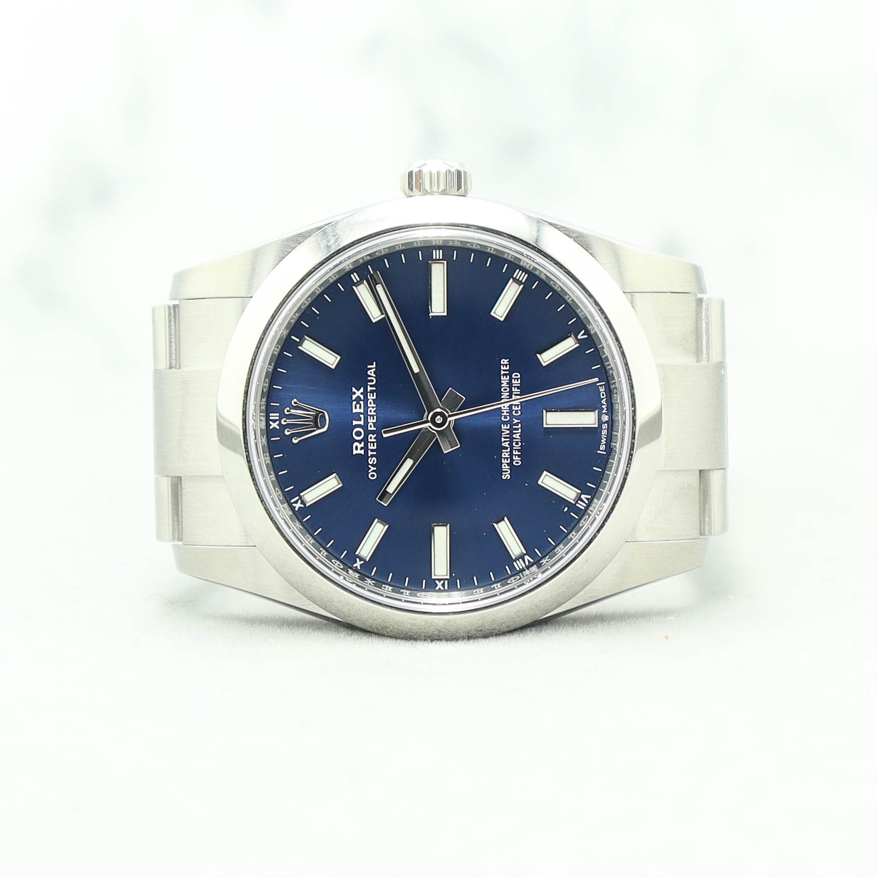 Rolex oyster perpetual 34 blue best sale