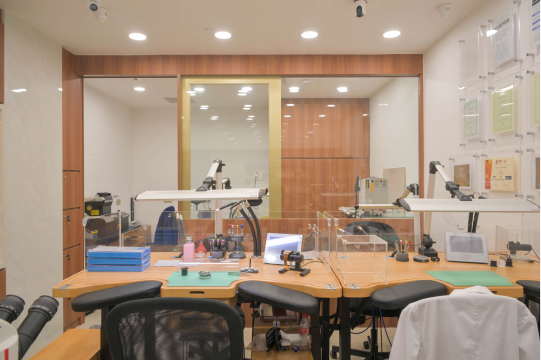 Watchlab by Watch Exchange interior 2